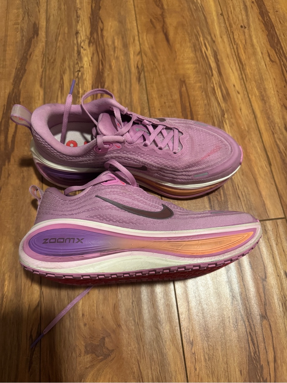 Nike Women’s Vomero Plus Running Shoes
